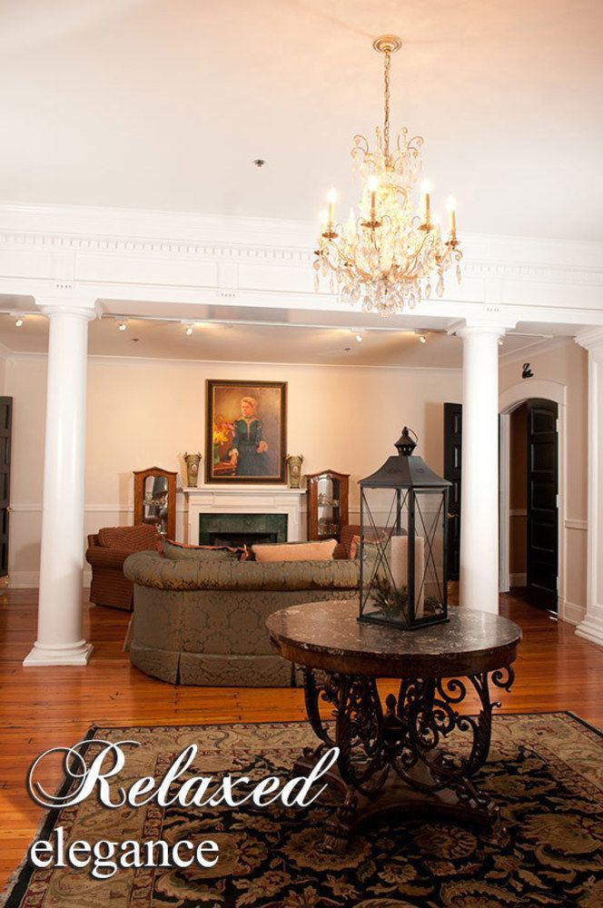 Inn At Carnall Hall Fayetteville Ngoại thất bức ảnh