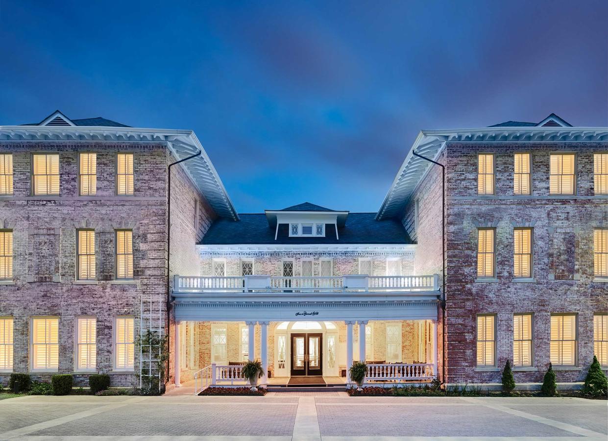Inn At Carnall Hall Fayetteville Ngoại thất bức ảnh