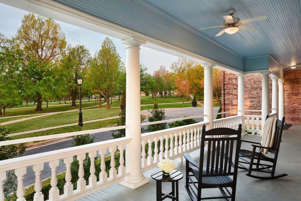 Inn At Carnall Hall Fayetteville Ngoại thất bức ảnh